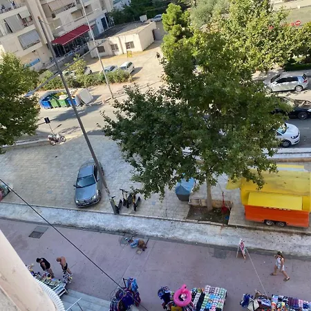 Zena Plazh Durrës